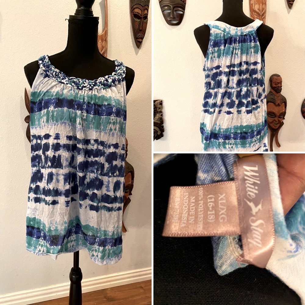 Blue and white top